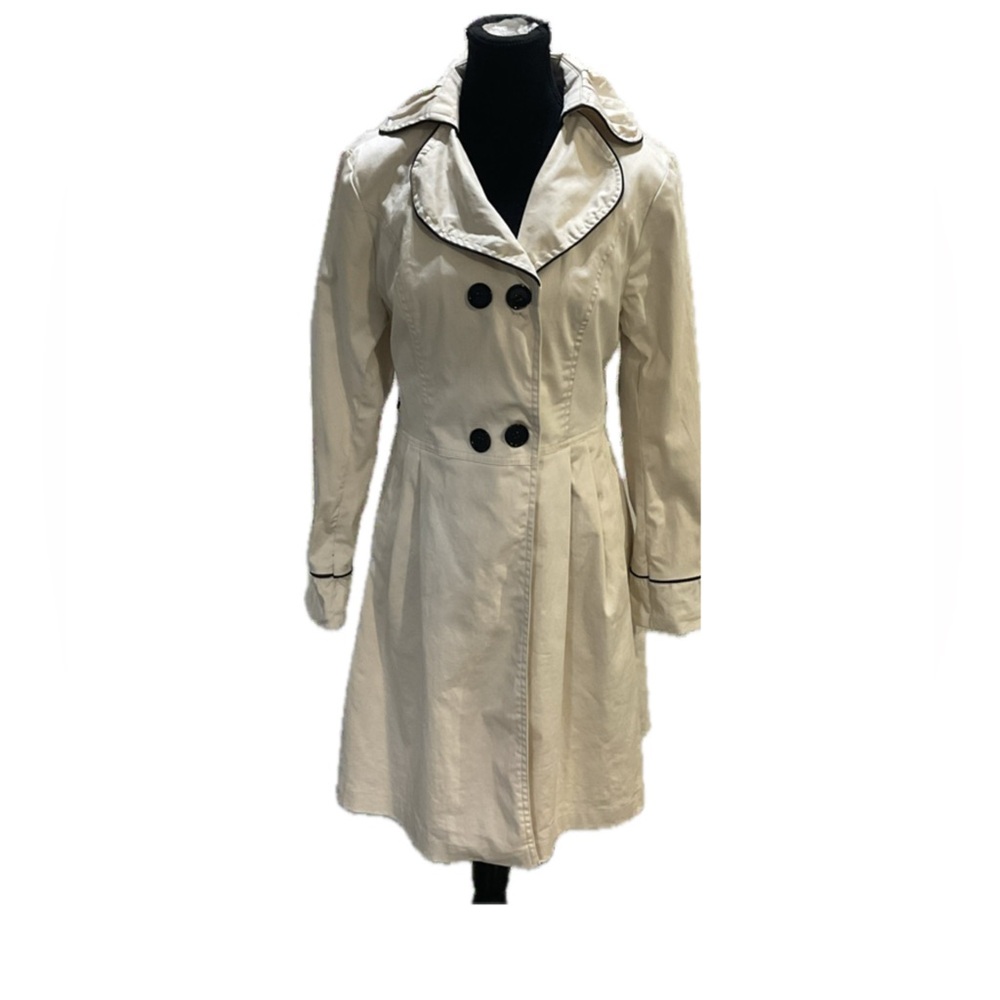 By RAINDROPS Chic Cream Trench Coat with pleating & Black Trim